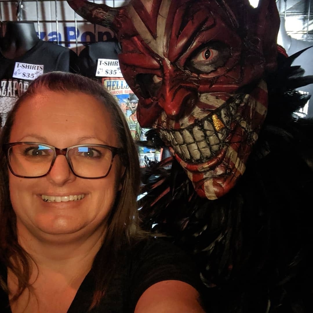 Meet your Posher, Marie